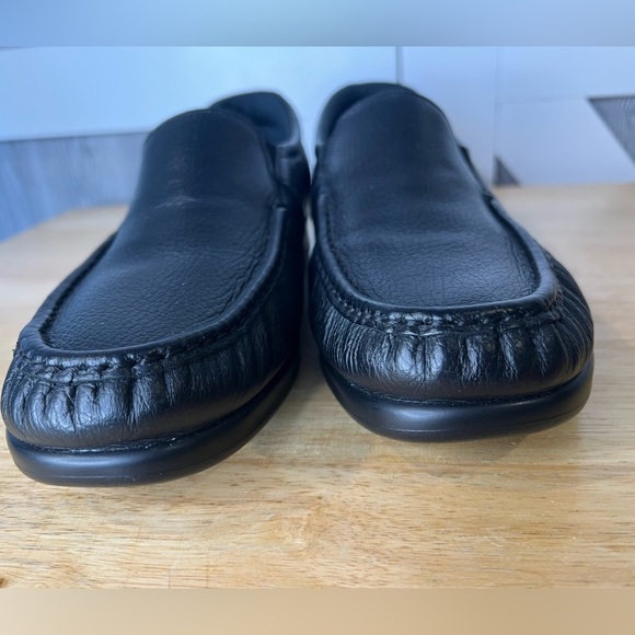 043. NEW SAS Twin Slip On Loafer Black 10.5M - Picture 4 of 9
